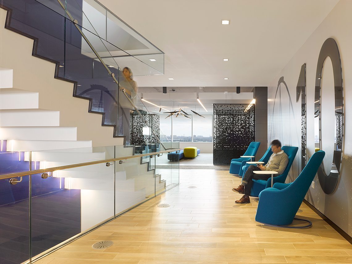 Furniture for quiet areas in offices | KPMG Toronto Offices | Viccarbe